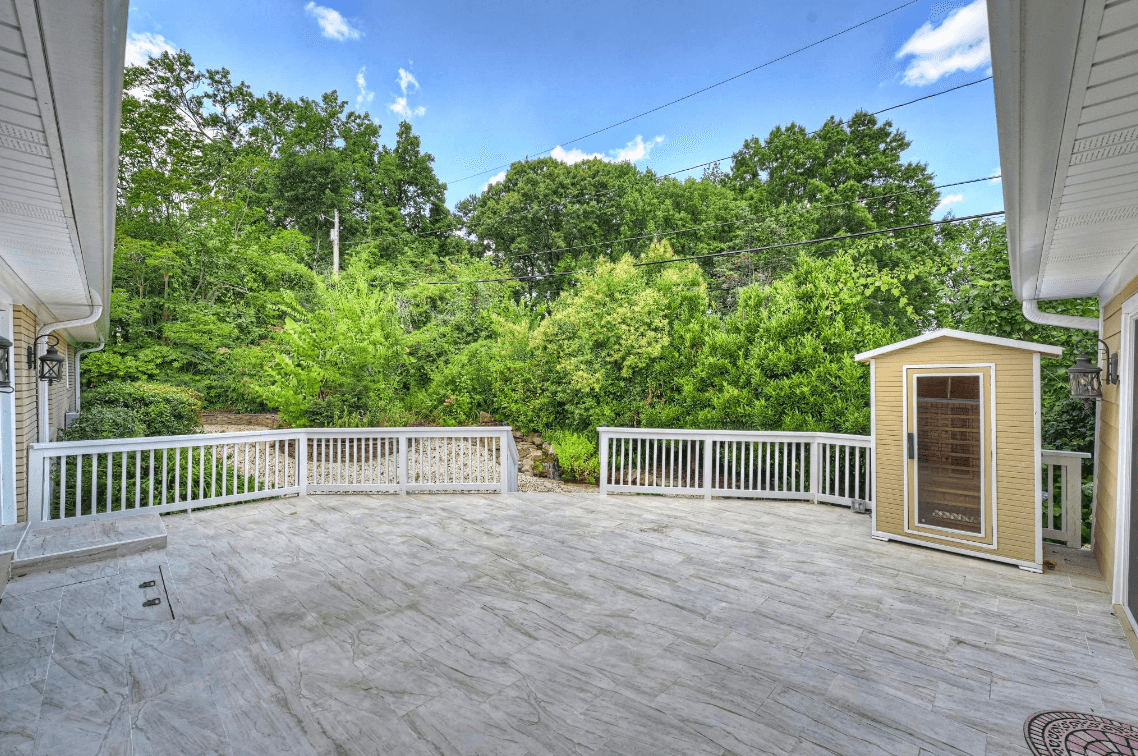Outdoor Living
